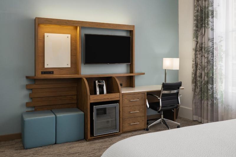 EVEN Hotel Pittsburgh Downtown by IHG - image 26