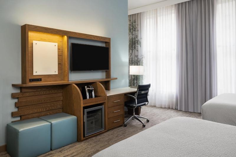 EVEN Hotel Pittsburgh Downtown by IHG - image 38