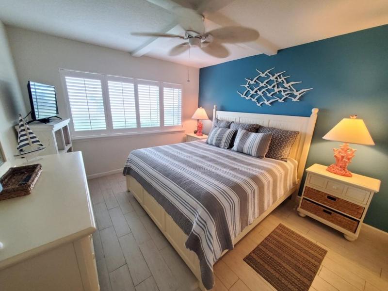 Summerhouse 104- Direct Oceanfront condo - image 14