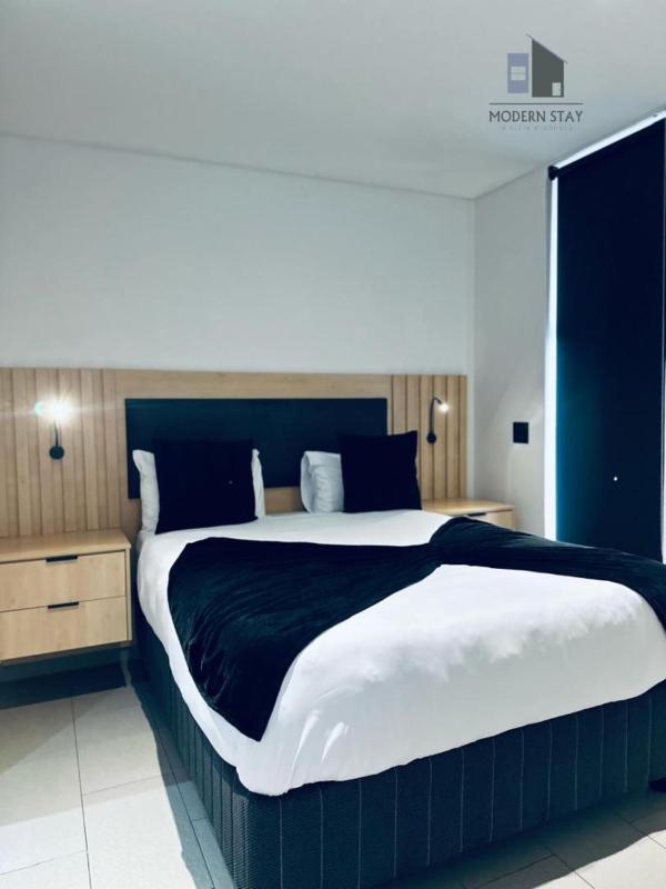 Modern stay in Klein Windhoek - image 7