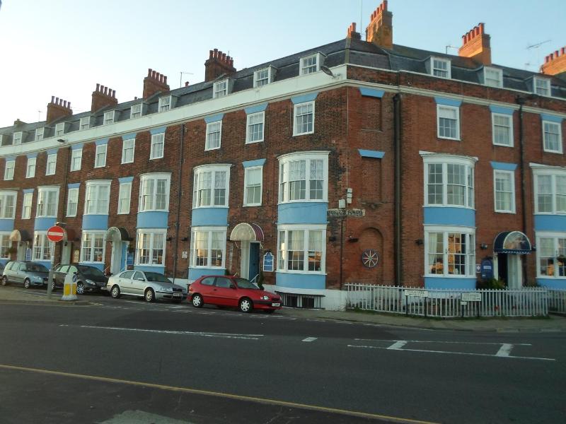 Cavendish House - image 45