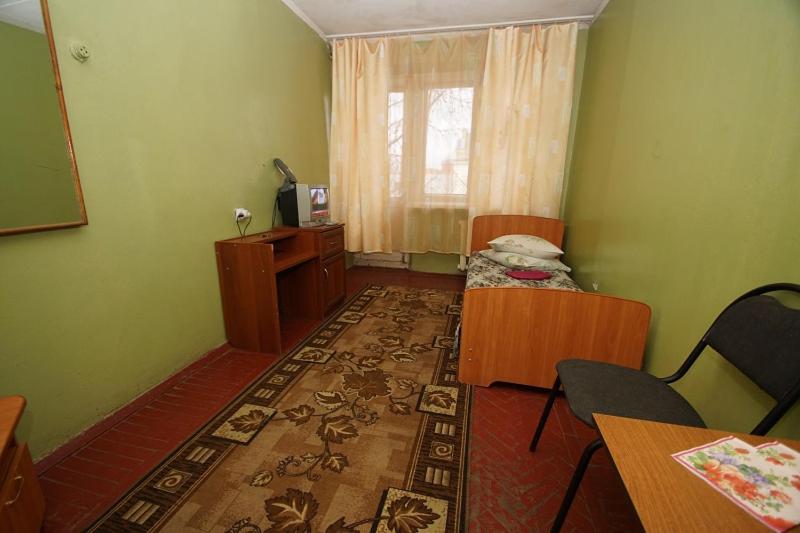 Standard Single Room image 3