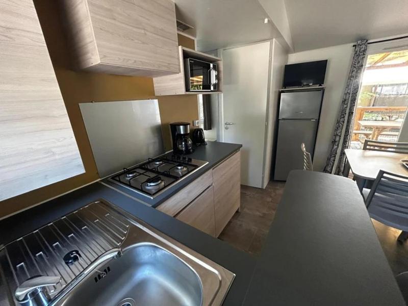 ZEcamping 4 familial piscine couverte chiens acceptés locatif TV 29m2 - image 24