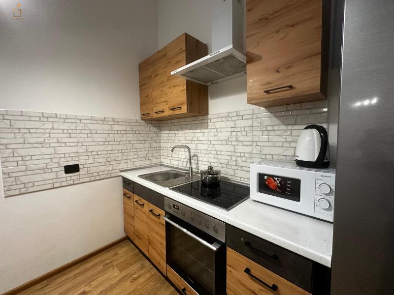 Cozy Old Town Studio - image 13