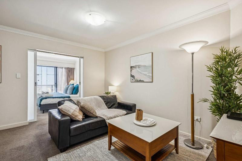 Simple City Accommodation Near CBD - image 15