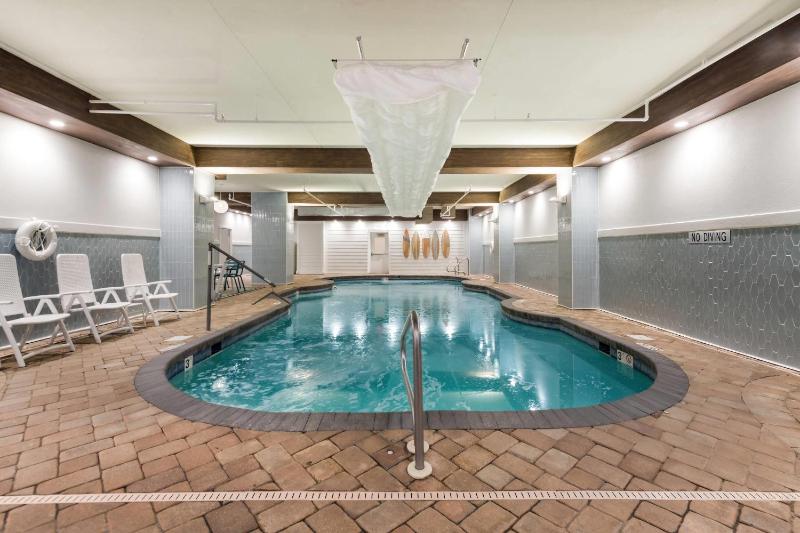 Country Inn & Suites by Radisson Virginia Beach (Oceanfront) - image 36