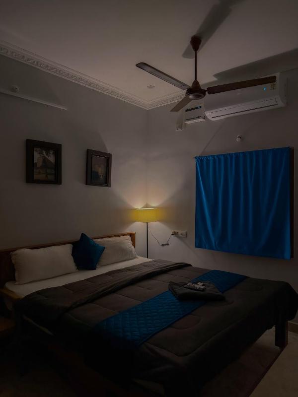 Whiteshore Homestay Whitetown - image 3