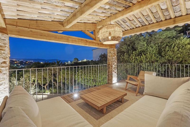 Villa Tao - Golfe de St-Tropez - Vue mer - Piscine chauffée - image 48