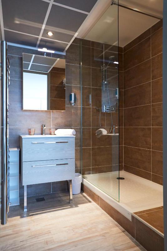 Double Room image 2