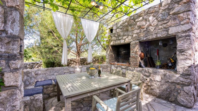 Vila Menta 1 - Indigenous Stone House by Villas Guide - image 27