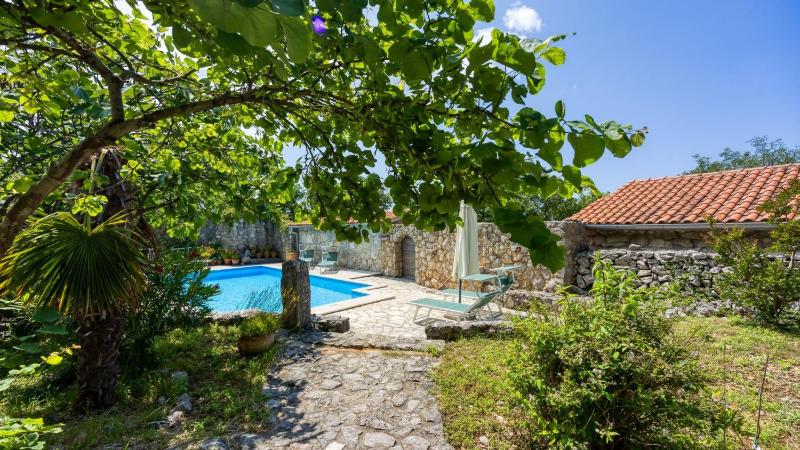 Vila Menta 1 - Indigenous Stone House by Villas Guide - image 8