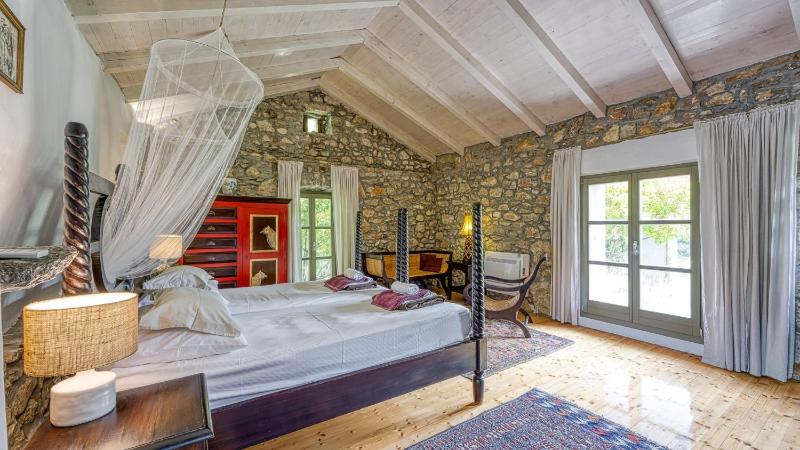 Vila Menta 1 - Indigenous Stone House by Villas Guide - image 9
