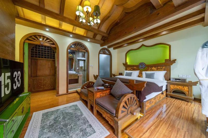 Lijiang Gone With Wind Hotel - image 17