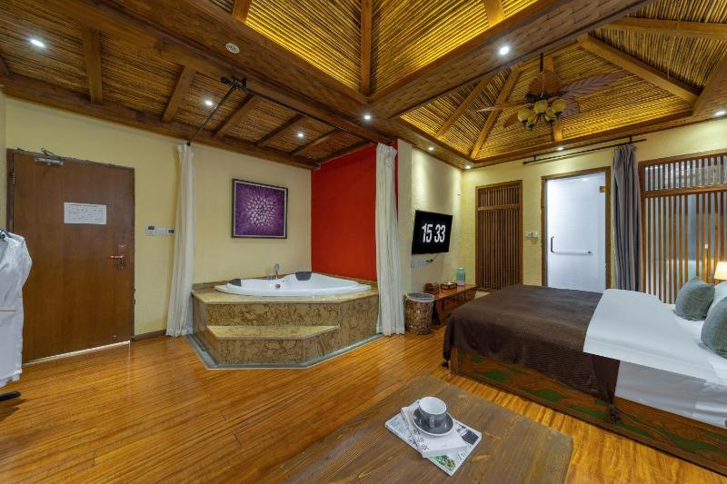 Lijiang Gone With Wind Hotel - image 34