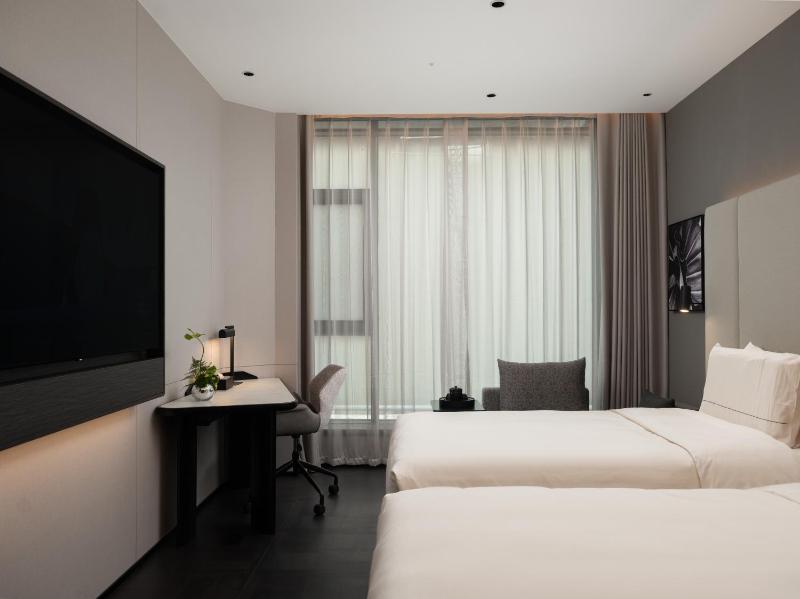 Atour hotel Chengdu MixC Shuangqiao Road Metro Station - image 13