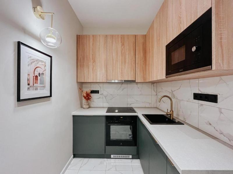P11 Center Designer Apartment - image 3