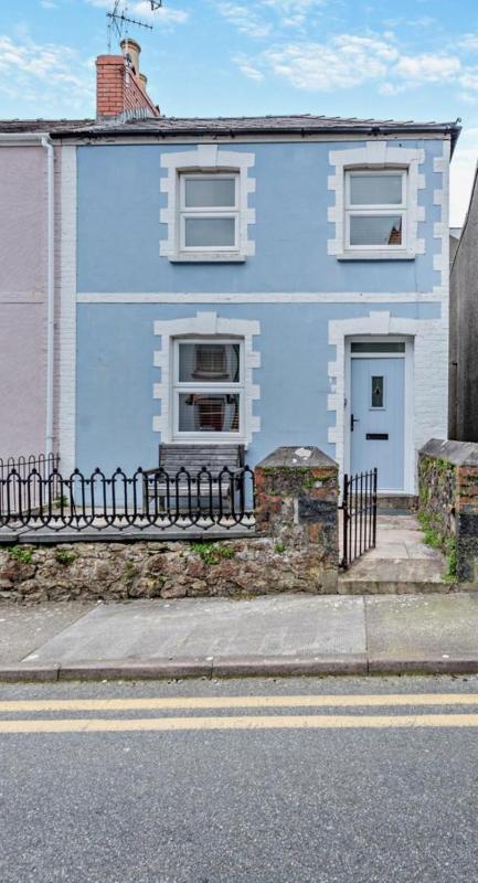 Clareston Cove - a lovely 3 bed cottage with sauna in Tenby town centre - image 10