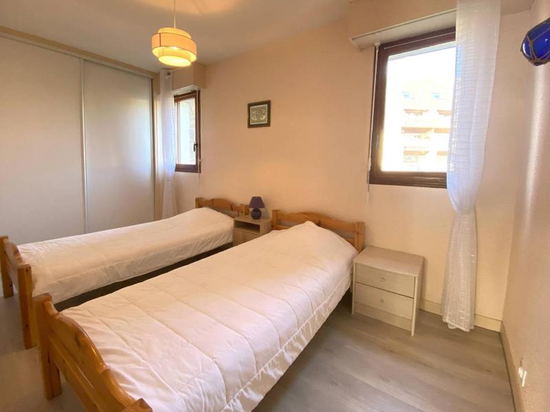 Appartement avec WIFI parking balcon-terrasse et ascenseur à Perros-Guirec - FR-1-368-354 - image 15