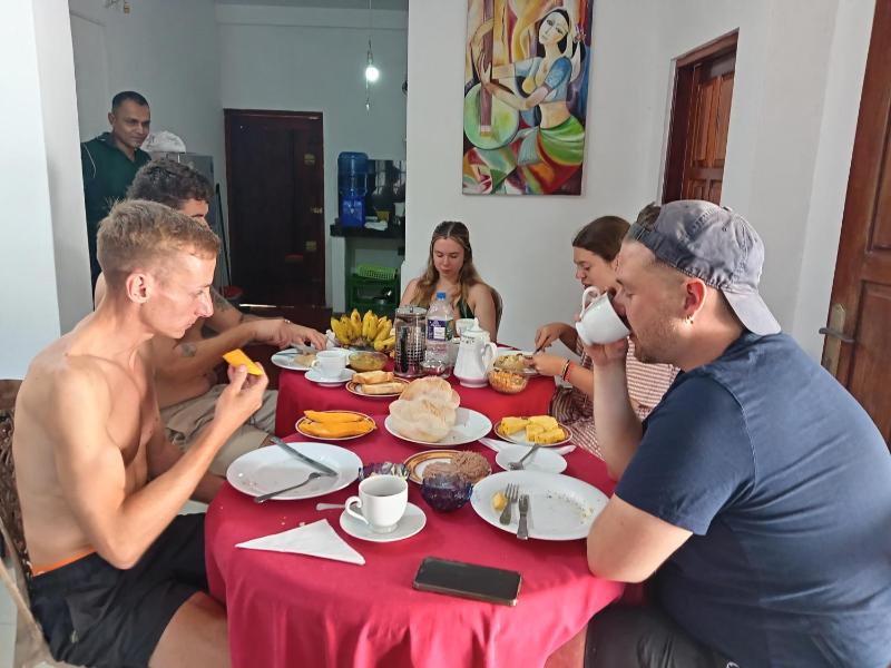 Long Beach Homestay - image 13