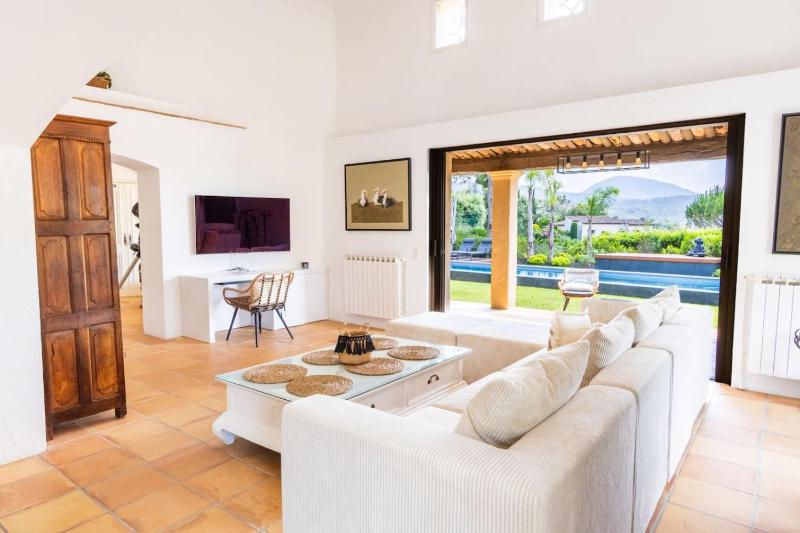 Myrtes - Villa 220m2 Piscine Cuisine Salon ext Sunset - image 32
