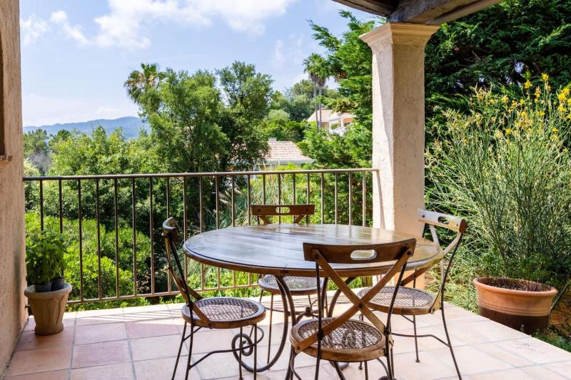 Myrtes - Villa 220m2 Piscine Cuisine Salon ext Sunset - image 17
