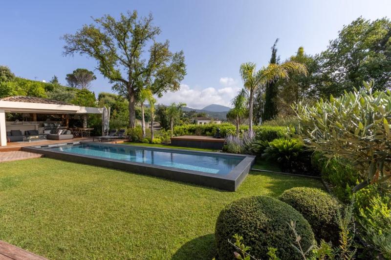 Myrtes - Villa 220m2 Piscine Cuisine Salon ext Sunset - image 19