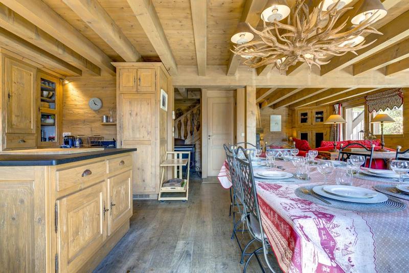 Michka - Chalet 500m Flegere Cheminee Jardin Vue 180 - image 6