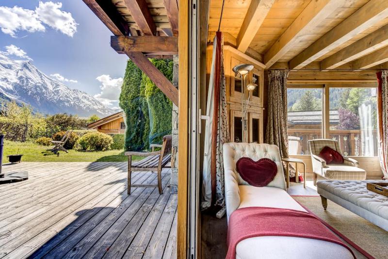 Michka - Chalet 500m Flegere Cheminee Jardin Vue 180 - image 11