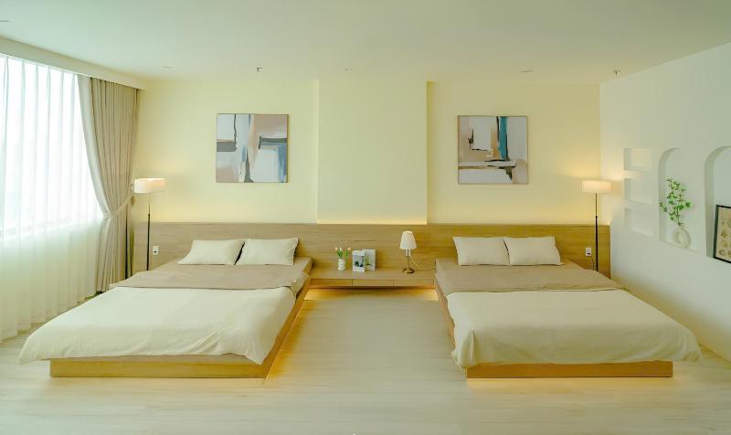 Ti Tach Home in Nera Garden Hue - image 10