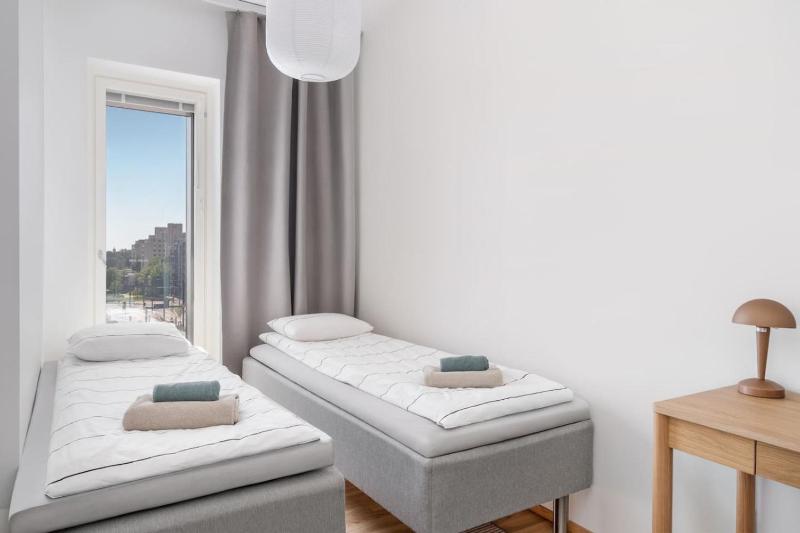 Modern apartment with Sauna and big balcony near Train Station - image 13