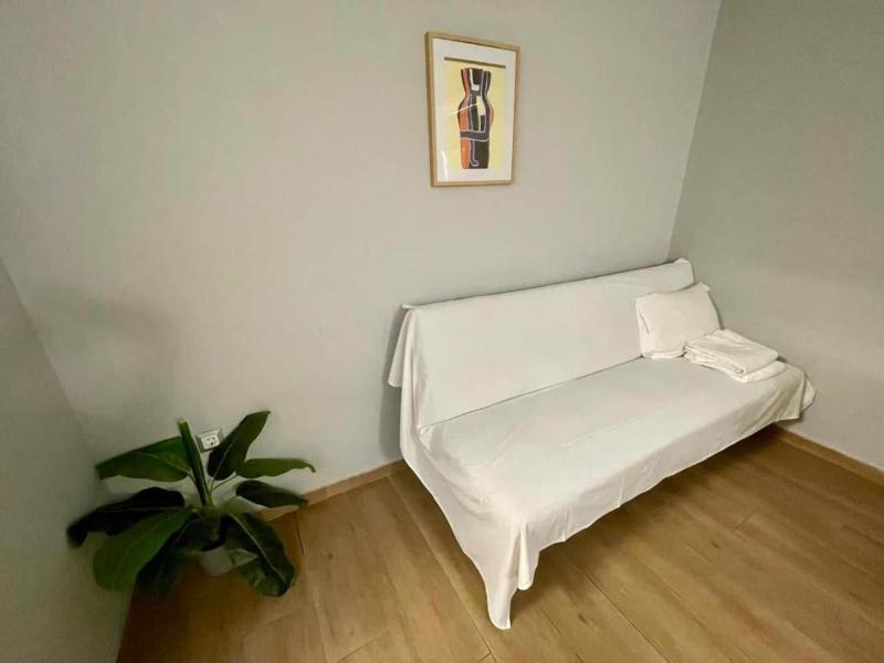 Amazing apt in Athens close to Metro Station - image 6