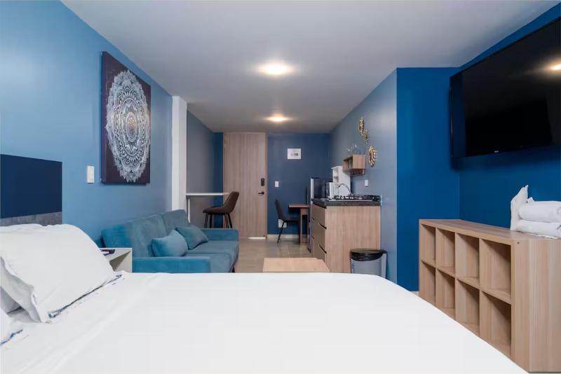 Leb'Den Executive Suites - image 45