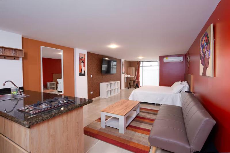 Leb'Den Executive Suites - image 39