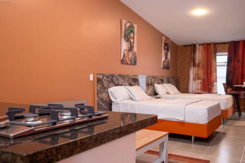 Leb'Den Executive Suites - image 27