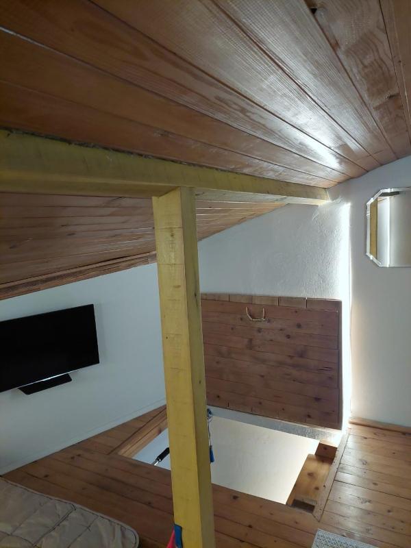 Dvorišni Apartman u Centru Novog Sada - image 8