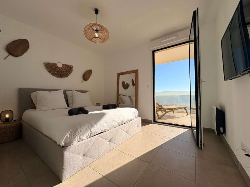 Valras-Loc Archipel Capri Jacuzzi with Sea View - image 14