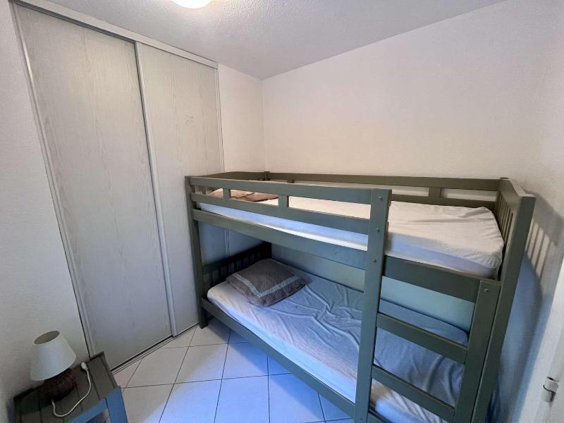 Appartement T3 Climatisé avec Jardin Privatif - Proche Plages et Commerces à Cavalaire-sur-Mer - FR-1-226B-32 - image 6