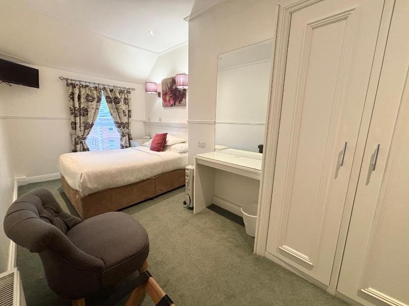 Dergvale Hotel - image 5