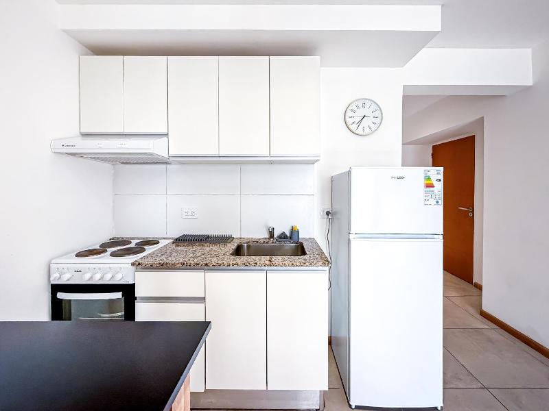 Iriondo Apart - image 10