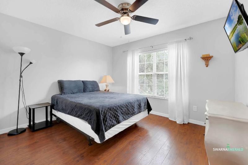 Family Retreat near Disney with Private Pool - image 30
