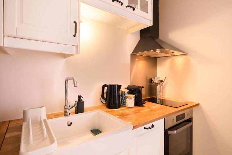 Modern Flat with Balcony Opera & Saint-Lazare - image 7