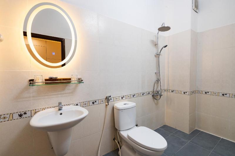 Phuong Nam Hotel - image 14