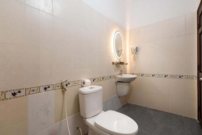 Phuong Nam Hotel - image 12