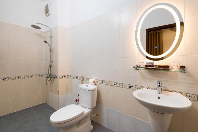 Phuong Nam Hotel - image 38