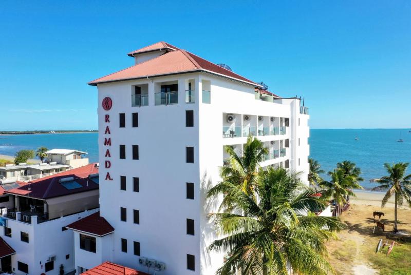 Ramada Suites by Wyndham Wailoaloa Beach Fiji - image 10