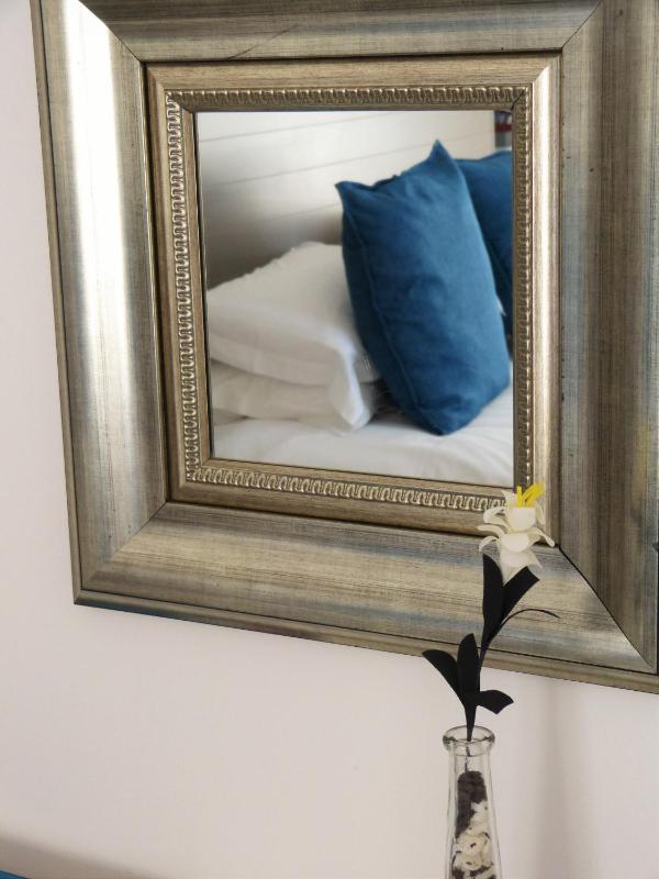 The Hampton Exclusive Guesthouse - image 2