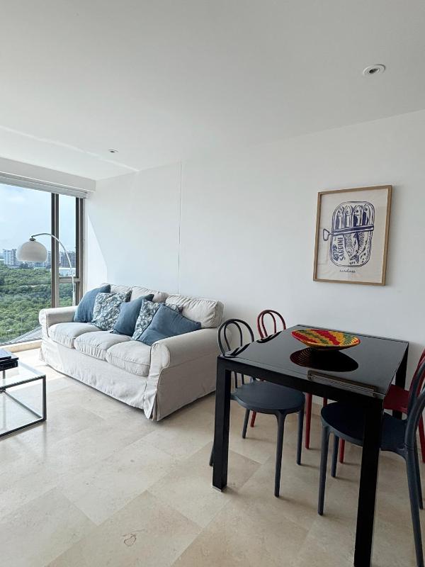 Beachfront Apartment at Radisson Hotel - image 8