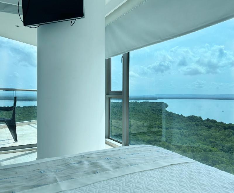 Beachfront Apartment at Radisson Hotel - image 11