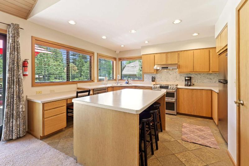 10 Tan Oak - image 39