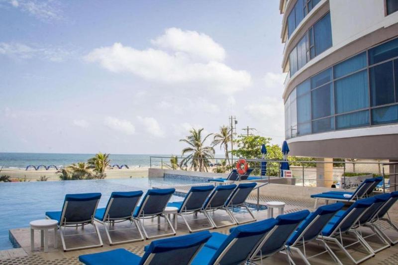 Beachfront Apartment at Radisson Hotel - image 5